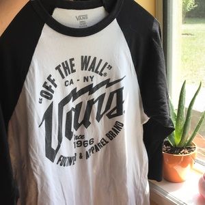 vans men tee!